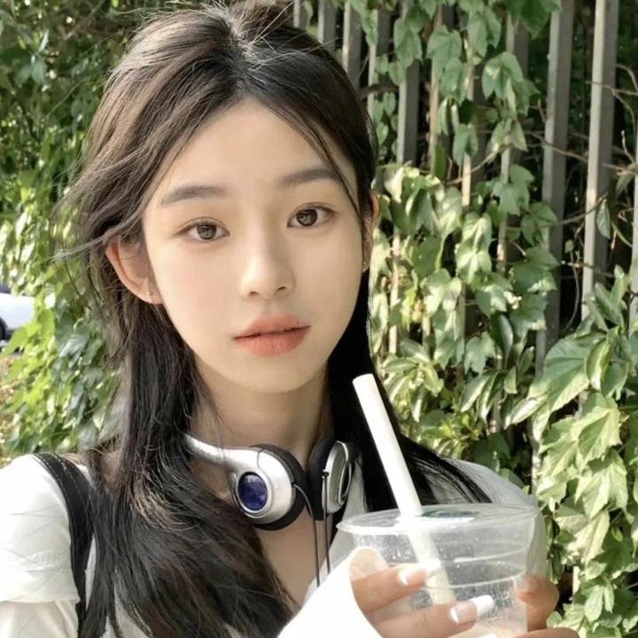 我把社长解锁了